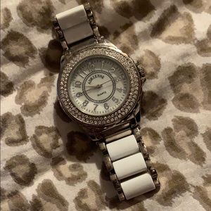 Adrienne watch with three bands and box